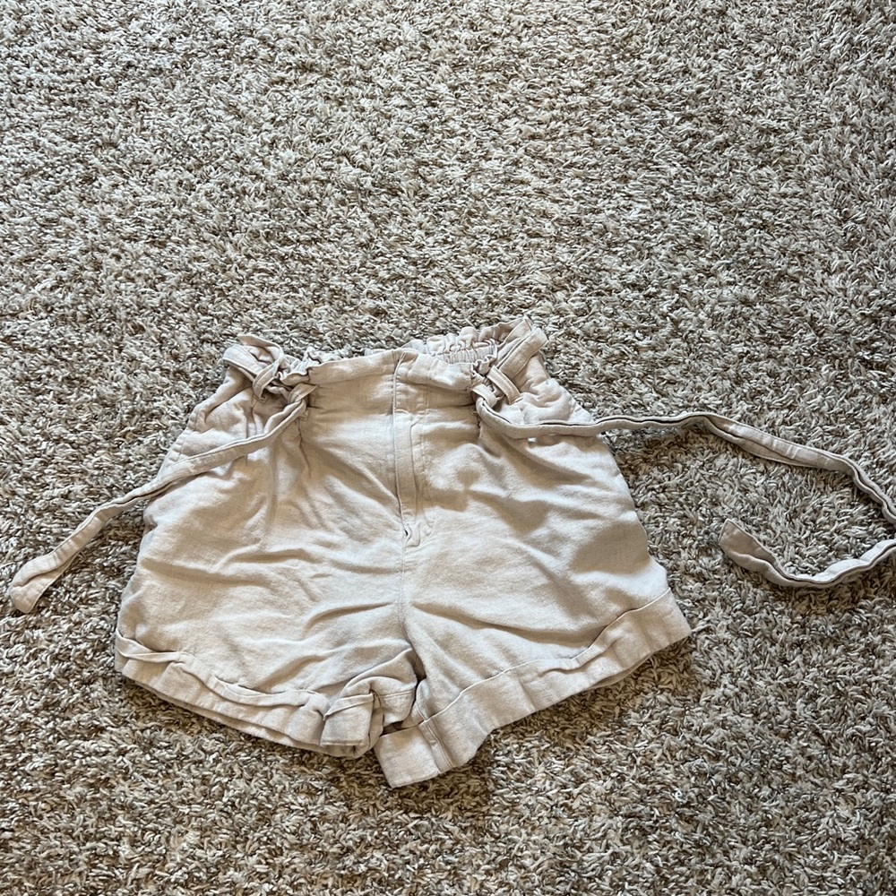 Abercrombie & Fitch linen shorts